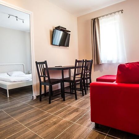 Tulipan Apartman Eger Eksteriør billede